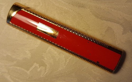 Accendino rosso placato - e,
